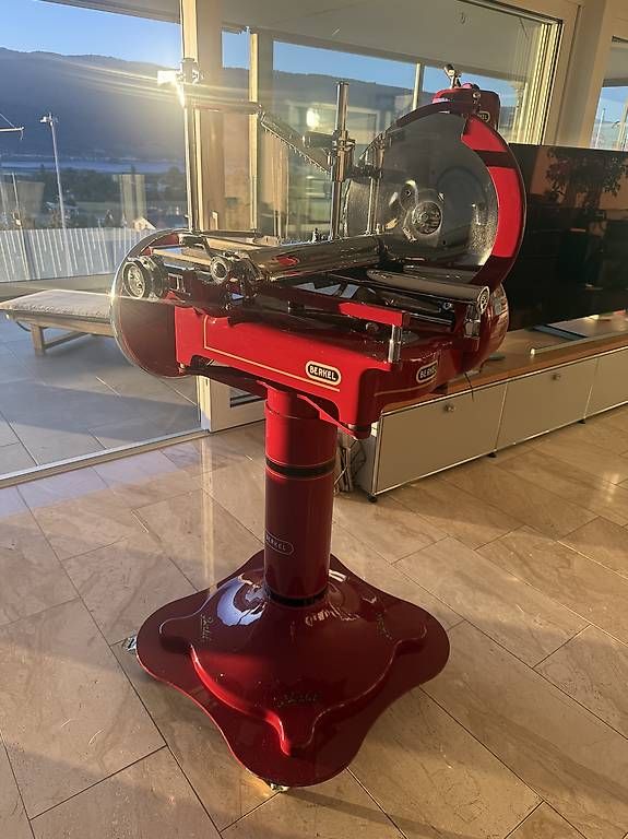 Berkel Elettrodomestici da cucina: Berkel Model 8 in klassischem Weinrot – Usato da Mörigen venduto da racer100 1