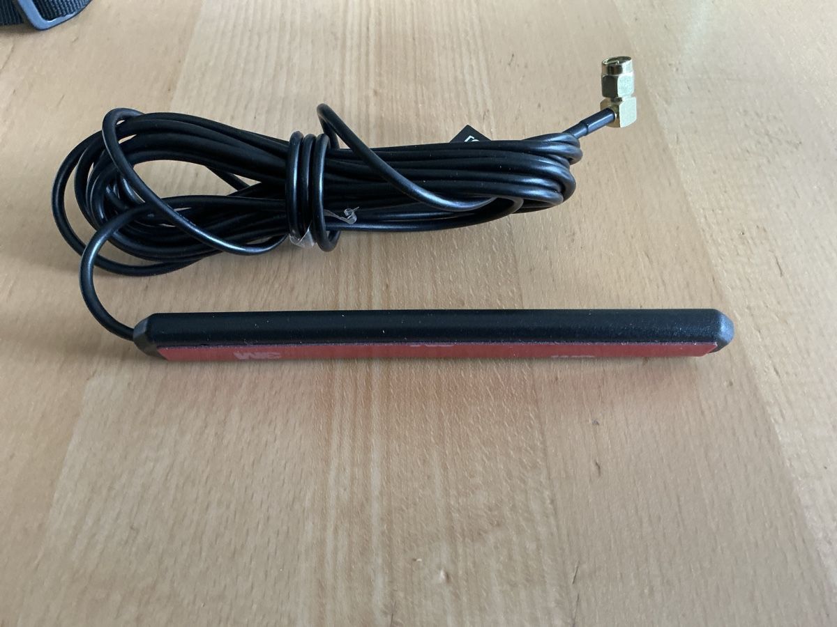 Funktechnik: Scheibenantene DAB+ – Neu und originalverpackt aus Lyss von Tosa 1