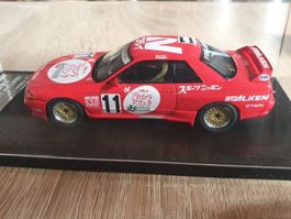 NISSAN SKYLINE GT-R 1:43 hpi-racing