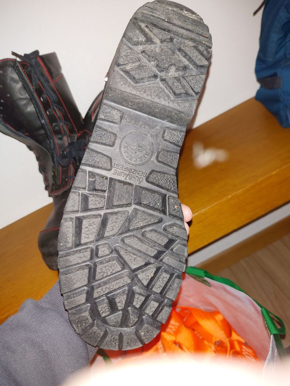 Scarpe da uomo: Feuerwehr Stiefel Herkules Gr. 43 – Nuovo (secondo la descrizione) da Schaffhausen venduto da pa0815 2