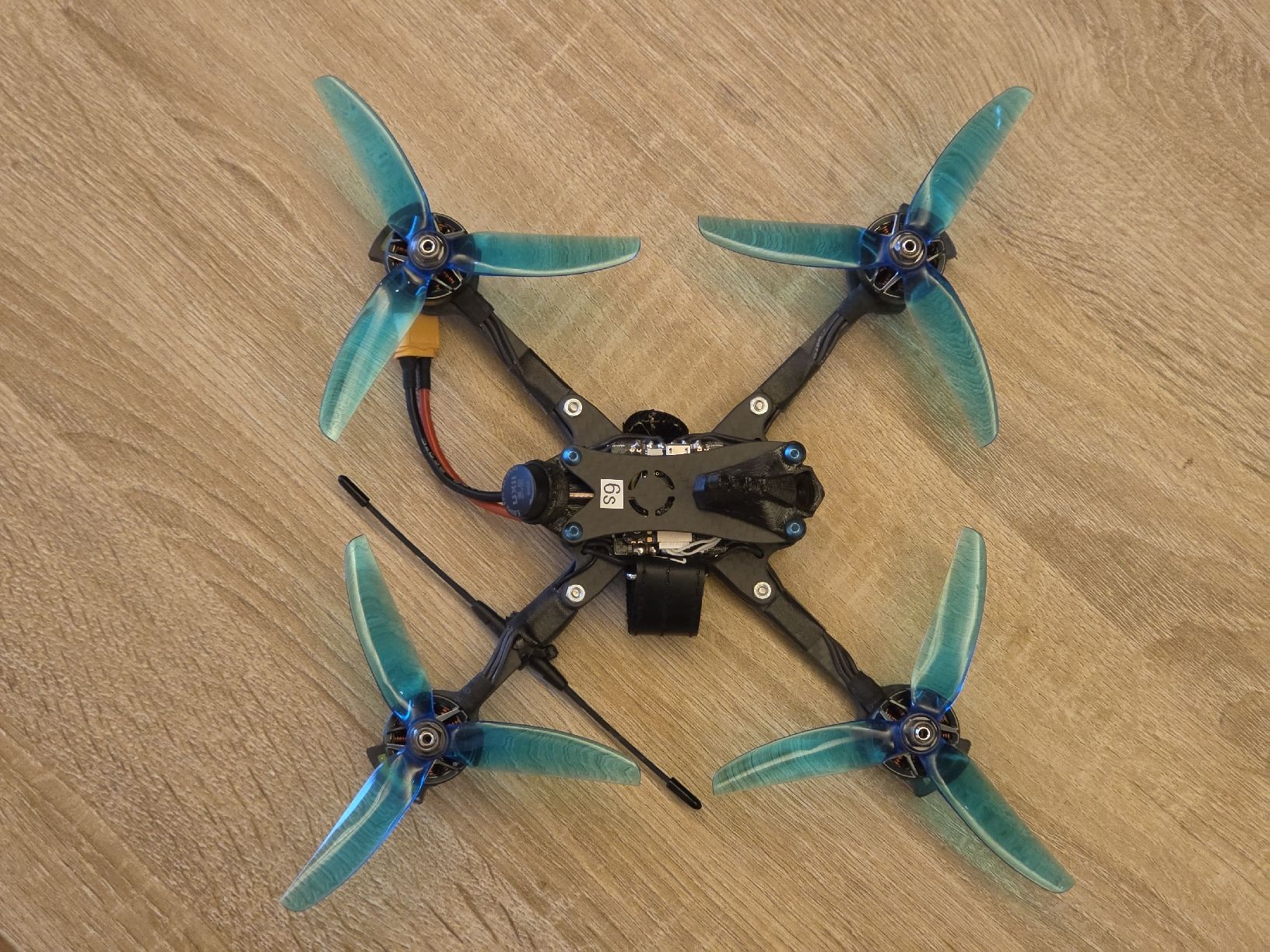 Modellismo RC: FPV Racing Drone SWIFT X20 BNF – Usato da Thun venduto da Sde 3