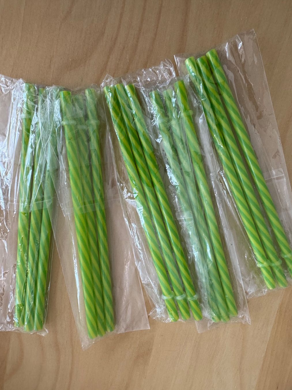 Elettrodomestici da cucina: Plastik Strohhalme neu 15 St. – Usato da Goldach venduto da Hibiskus23