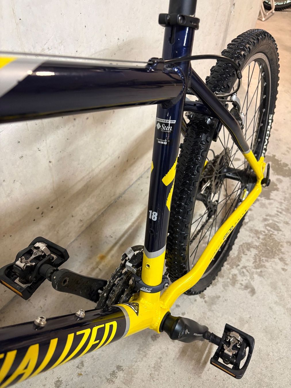 Specialized Velos: Specialized Stumpjumper Comp M4 Hardtail – Gebraucht aus Binningen von whitean3 2