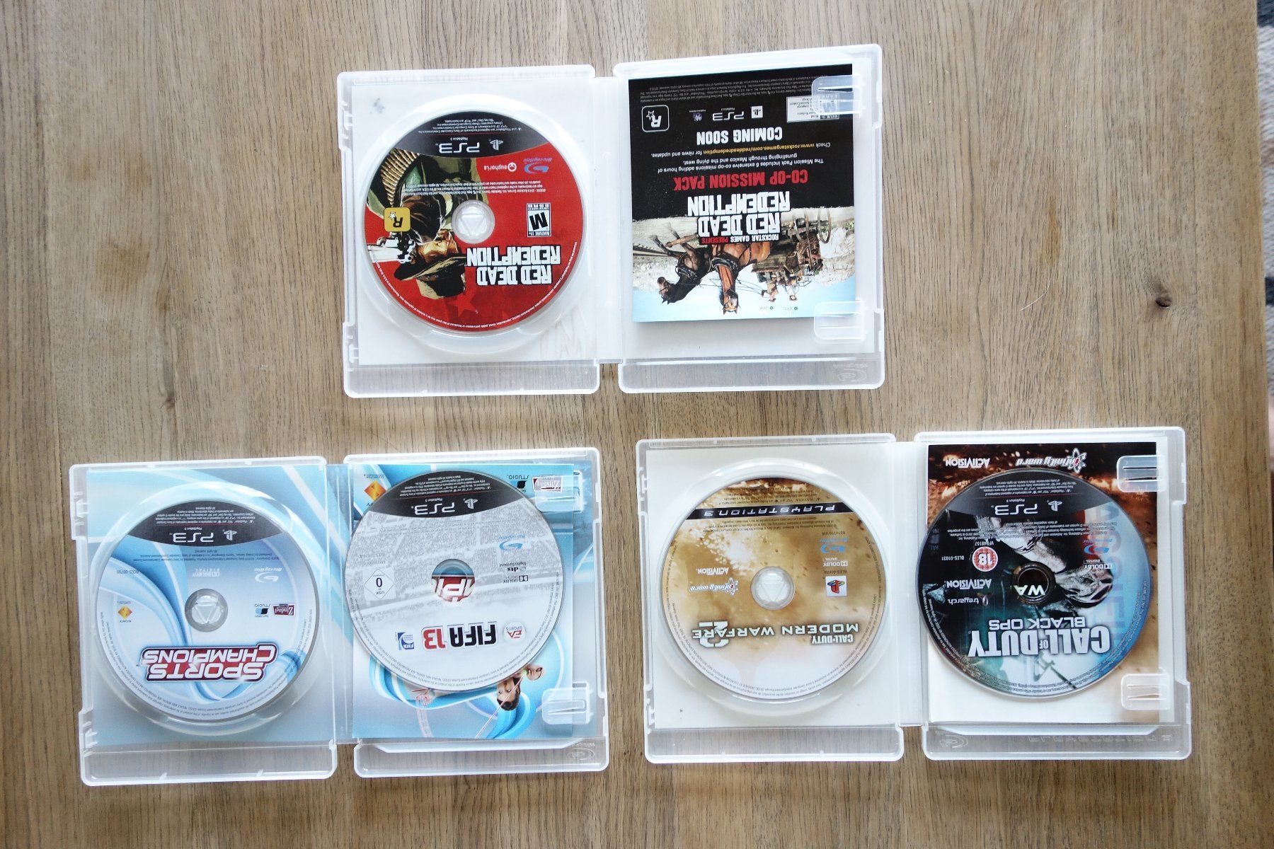 Sony Console: Playstation 3 PS3 slim + câbles + manettes + jeux – Usato da La Rippe venduto da Kopernic 2