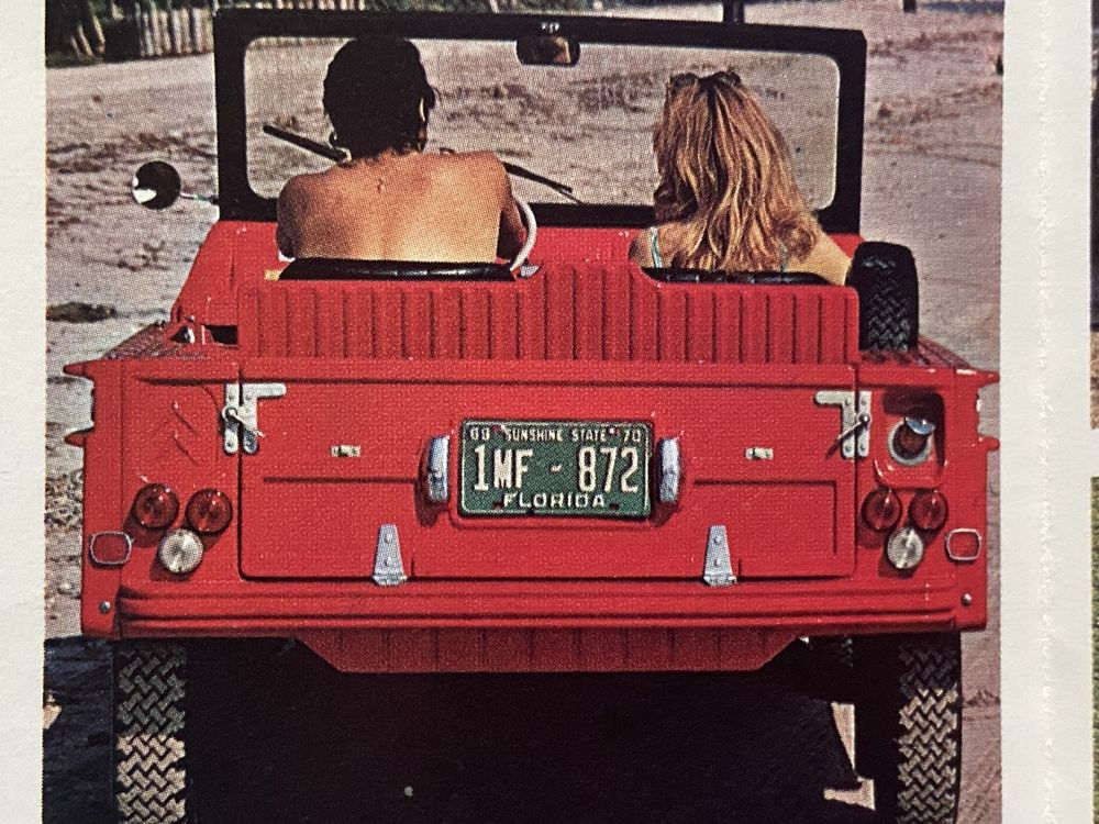 Plat de Bohême, design tchèque, années 1970, fabriqué en République