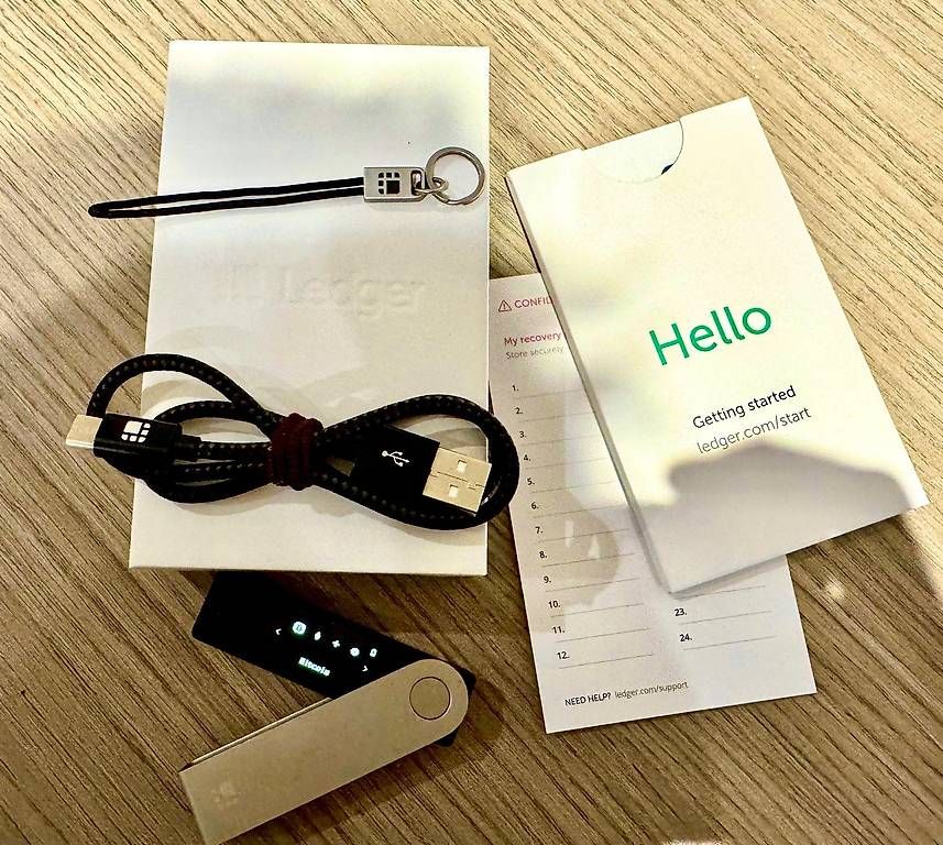 Ledger Coin Miner: Ledger Nano X - Crypto hardware wallet – Usato da Gordola venduto da spi_5t9j
