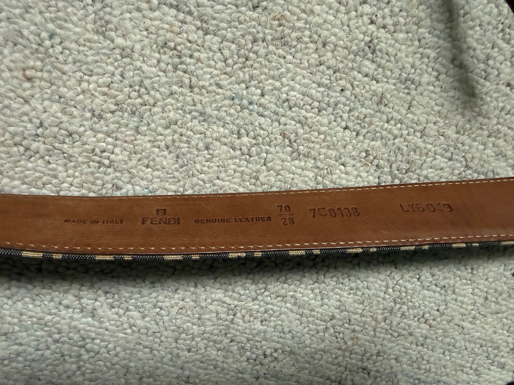 Fendi Cinture: Ceinture " Fendi "  70/ 28 cm – Nuovo (secondo la descrizione) da Echandens venduto da pepite30 3