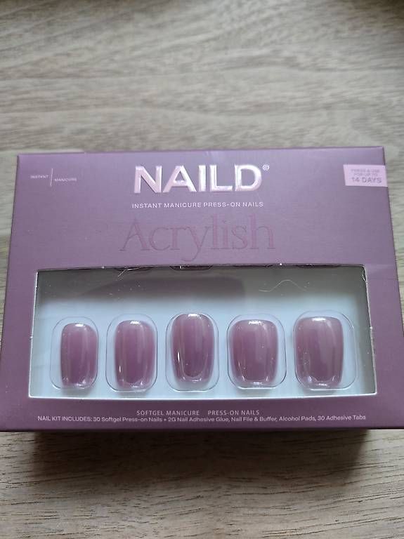 Ongles artificiels: Nail D Press on Nails – Neuf avec emballage d'origine à Hochwald par Susi036 1