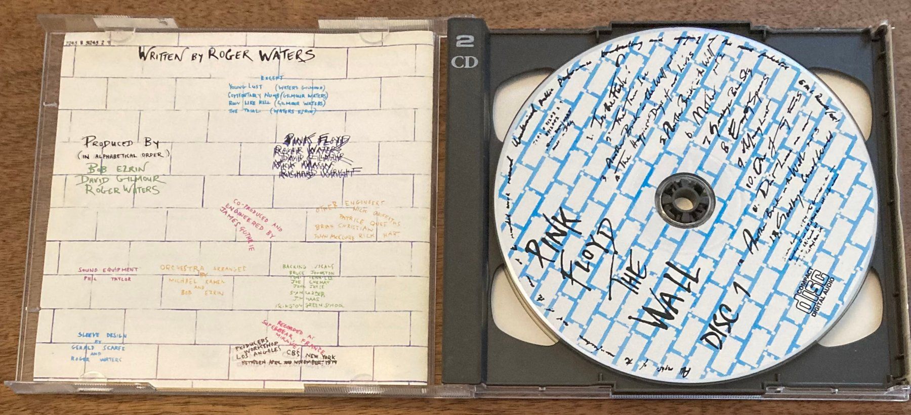 CDs: Pink Floyd - The Wall - 2 CD – Gebraucht aus Zürich von LustForLive 3