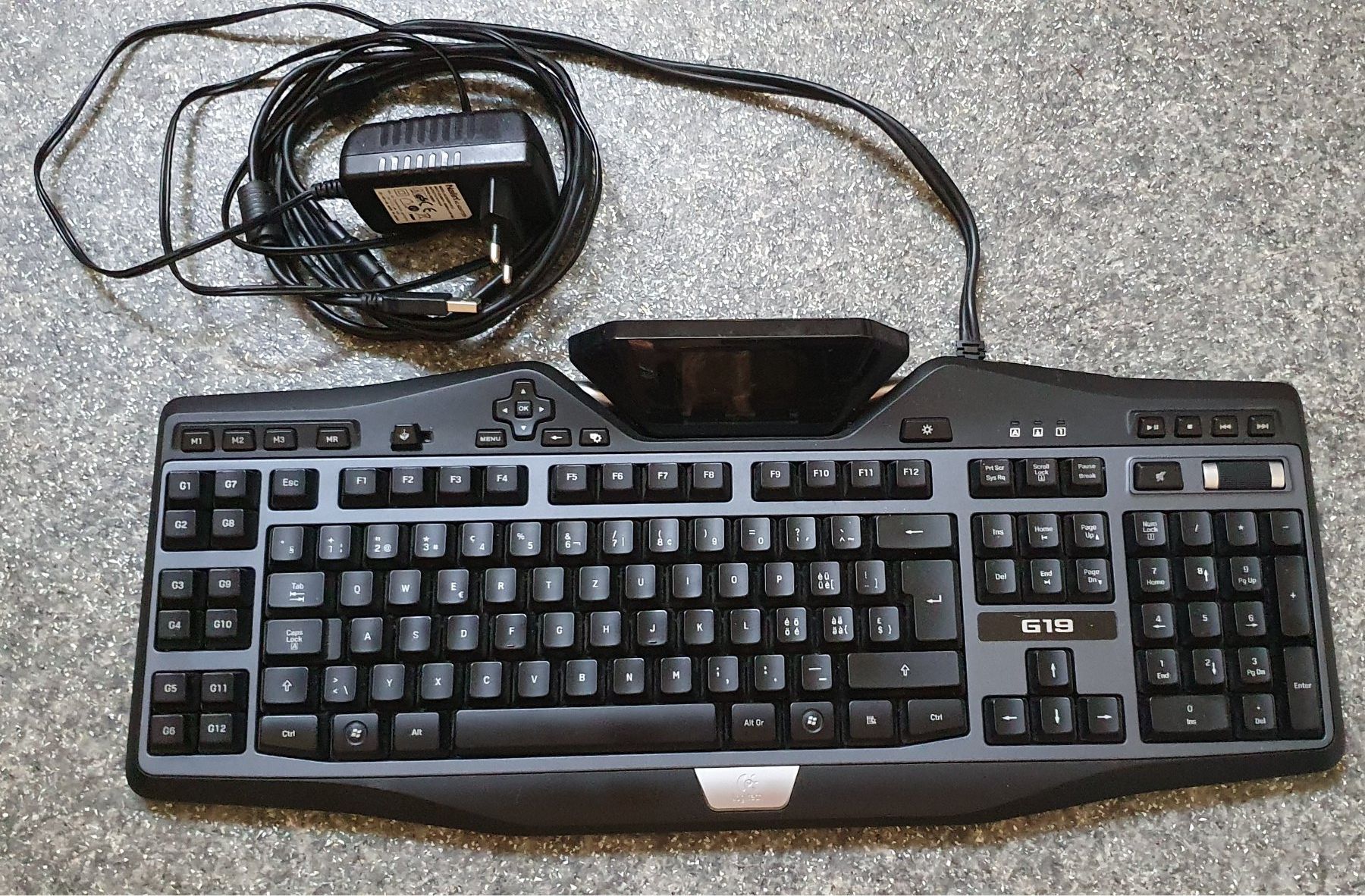 Logitech Tastiere: Logitech G19 Gaming Tastatur gebraucht mit Netzteil – Usato da Biel/Bienne venduto da IT_KinG 1