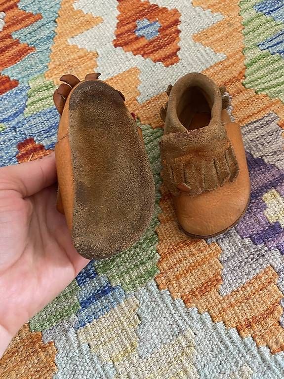 Scarpe da uomo: Krabbelschuhe, Finken  – Usato da Bottmingen venduto da ili_7c8k 1