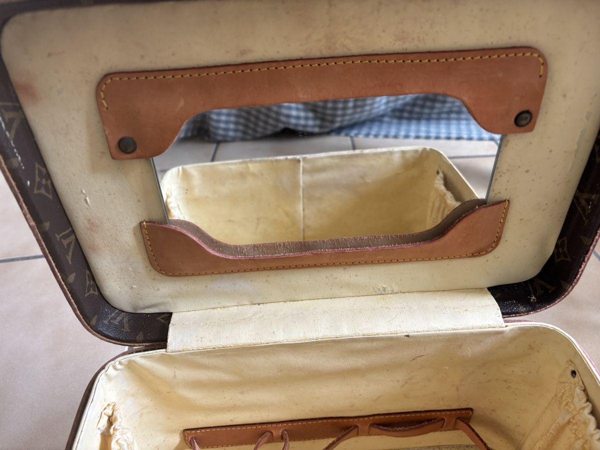 Louis Vuitton Borse da donna: Mallette Louis Vuitton Monogram Vintage – Usato da Buttes venduto da ButtA15 8
