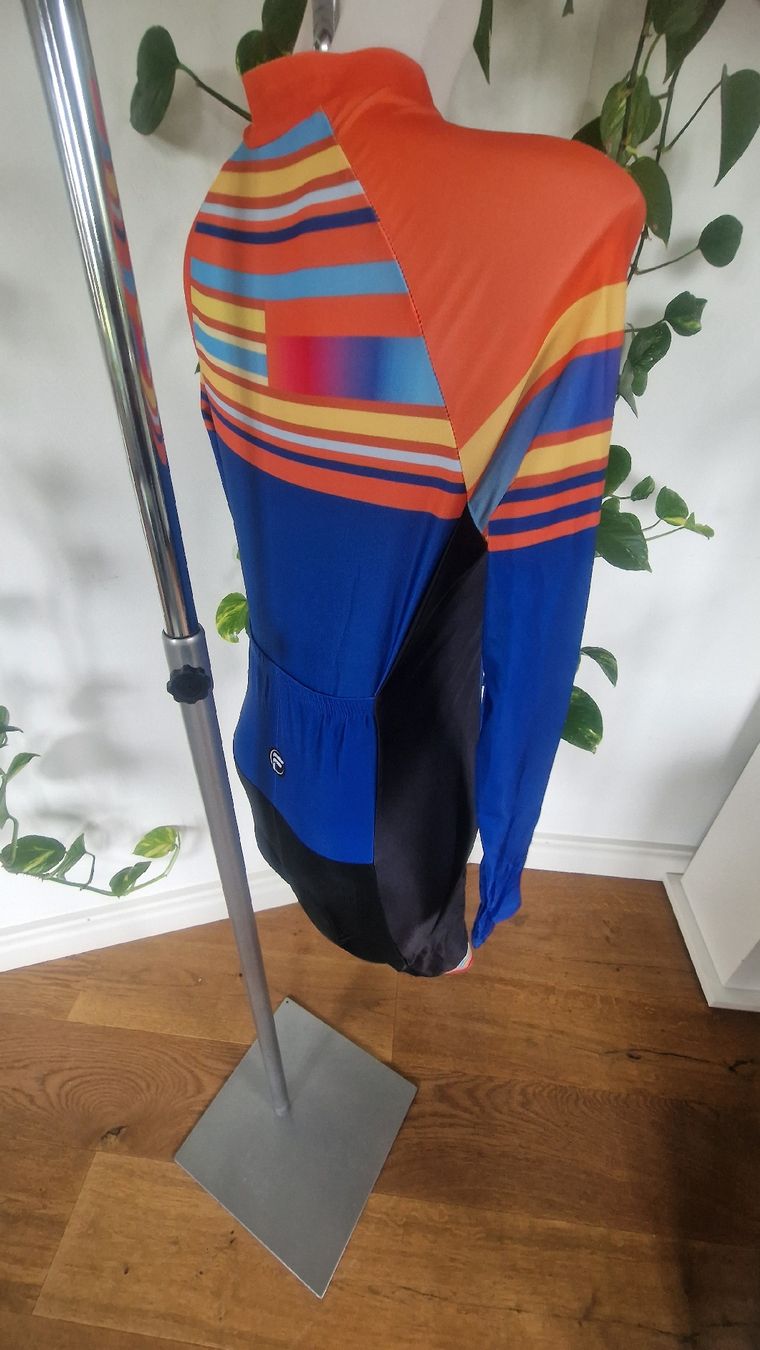 Completi & Tailleur: Radrennanzug, Gr. S – Nuovo (secondo la descrizione) da Wald ZH venduto da Cjp 5