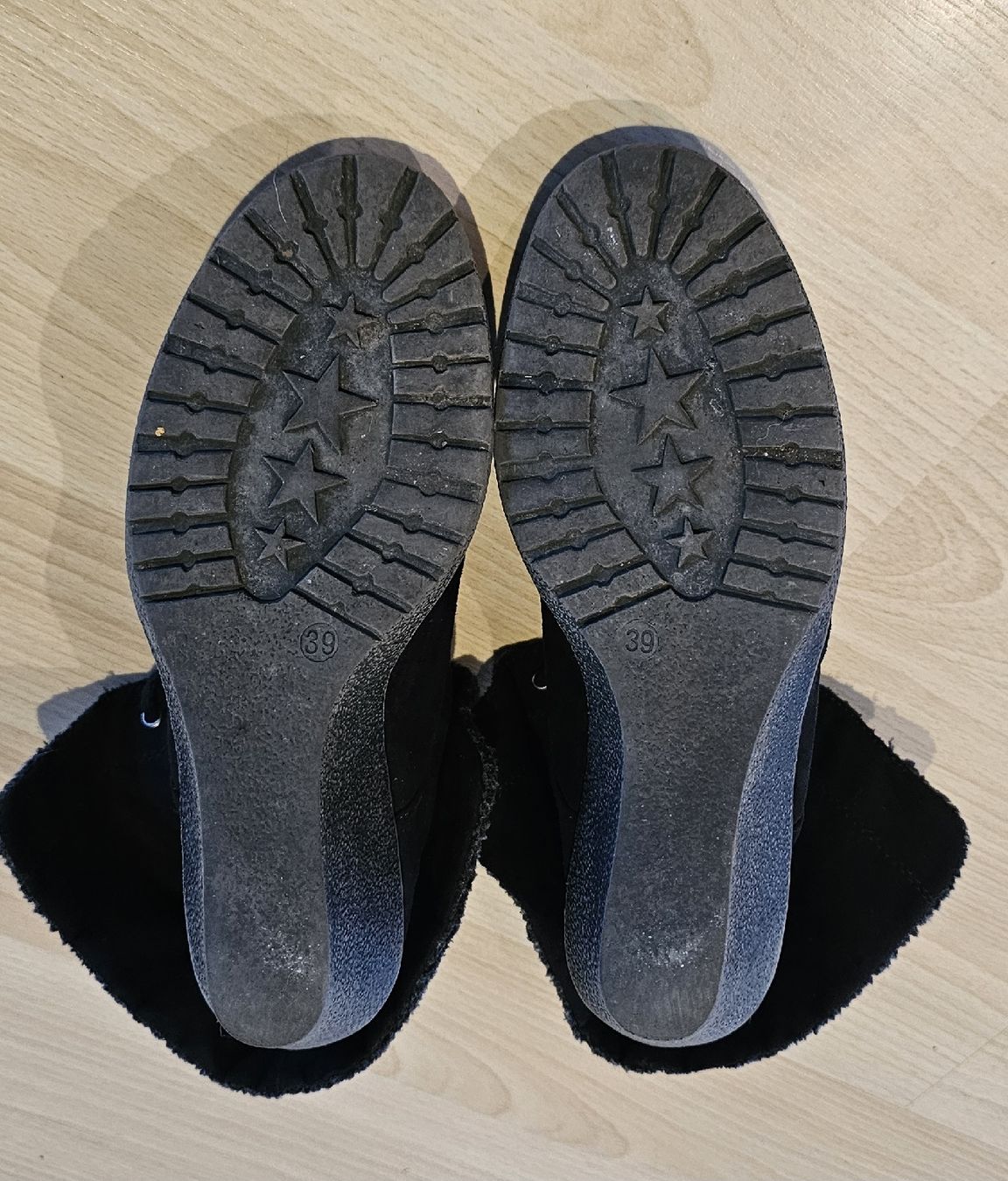 Dosenbach Damenschuhe: Damen- Stiefeletten gefüttert – Gebraucht aus Fehraltorf von Sumin 2