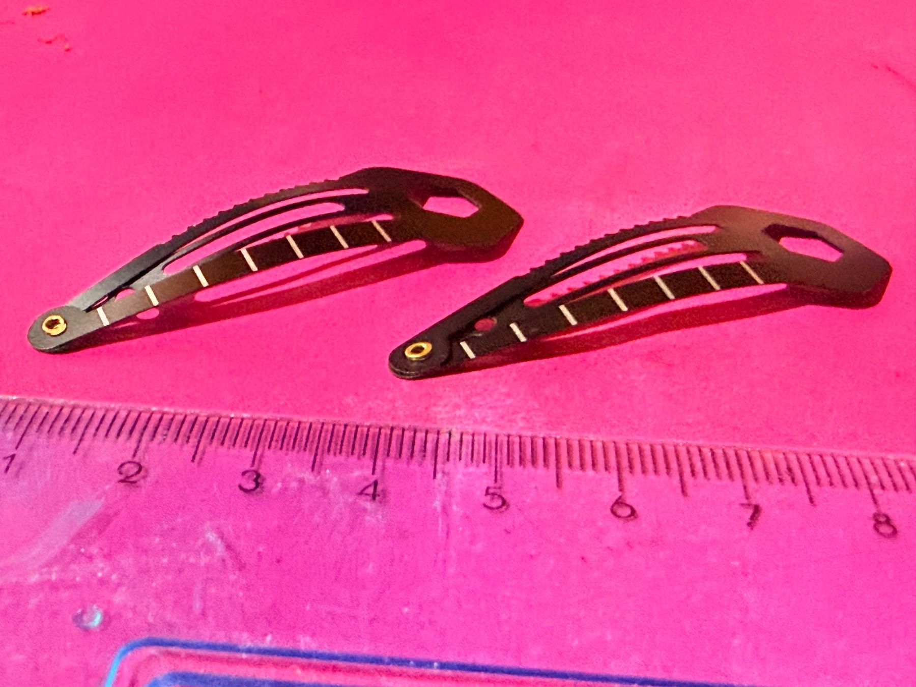 Haarschmuck: 2x Haarklammern / Werkzeug / Multifunktion / Neu – Neu (gemäss Beschreibung) aus Zuerich von SonderArt-Wertgut 1