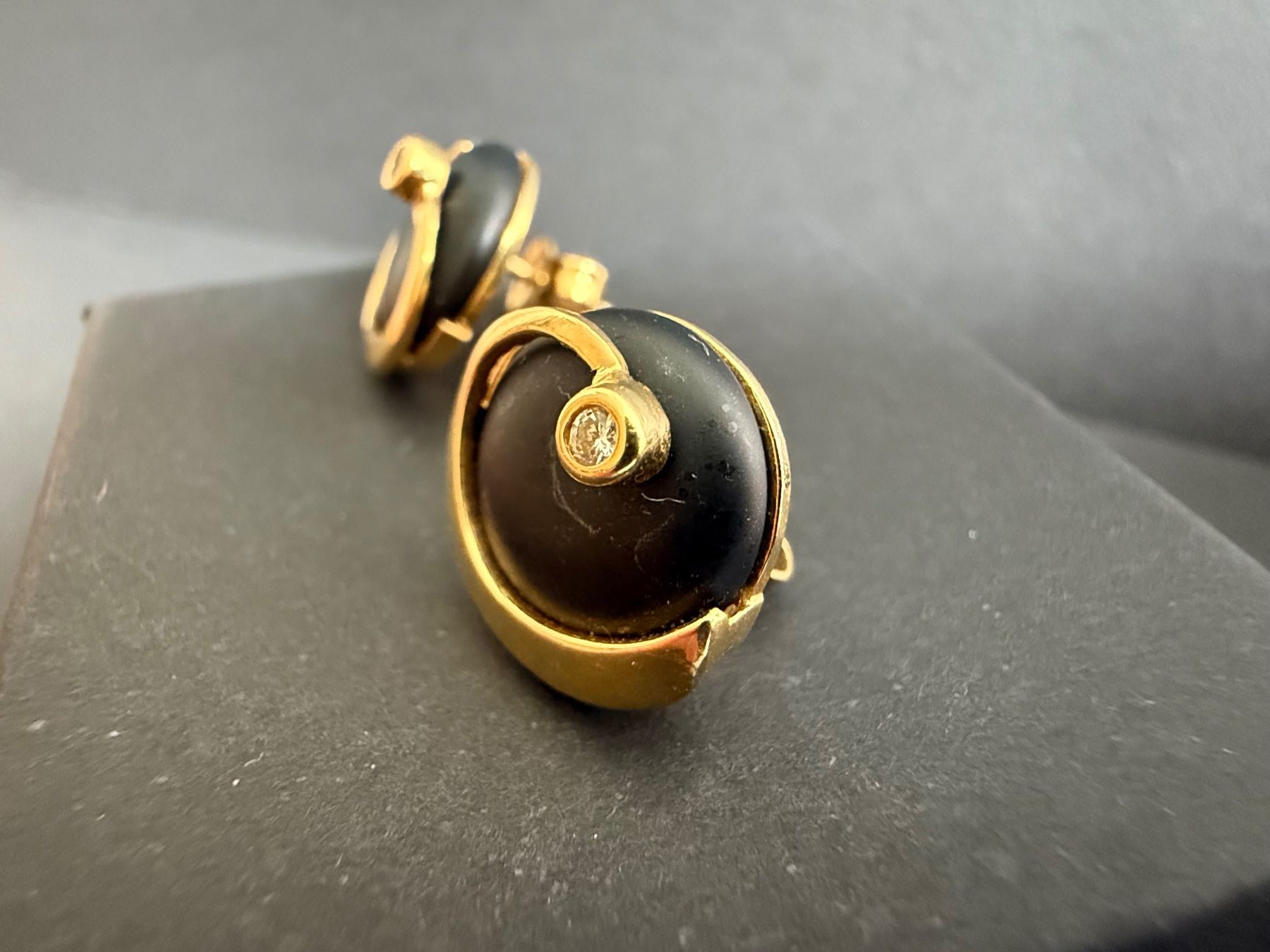 Orecchini pendenti & Orecchini a lobo: Gold Ohrstecker mit Diamant 750, 18K – Usato da Spiegel b. Bern venduto da Rogger72 3