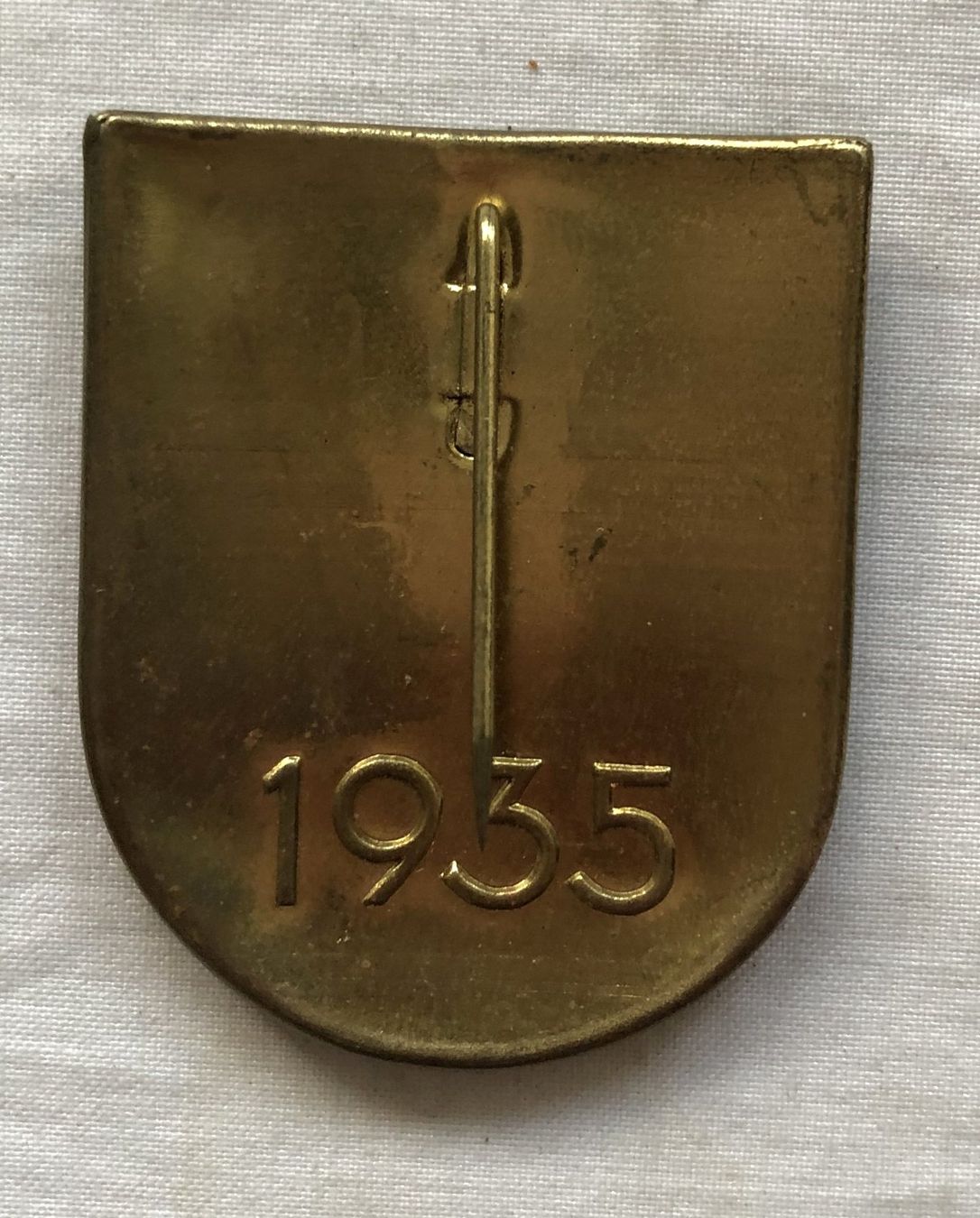 Placchette & Badge: Abzeichen - 1.August 1935 – Usato da Schaffhausen venduto da durruti 1