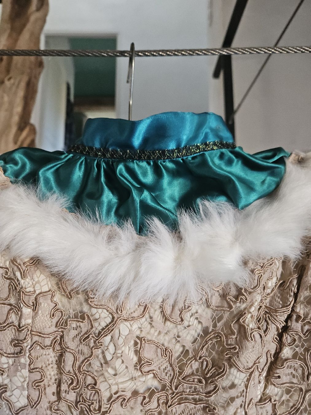 Costumi: Costume renaissance – Usato da Thônex venduto da lacomtessedesfees 2