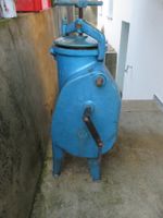 antike Metzgermaschine / Wurstfüller