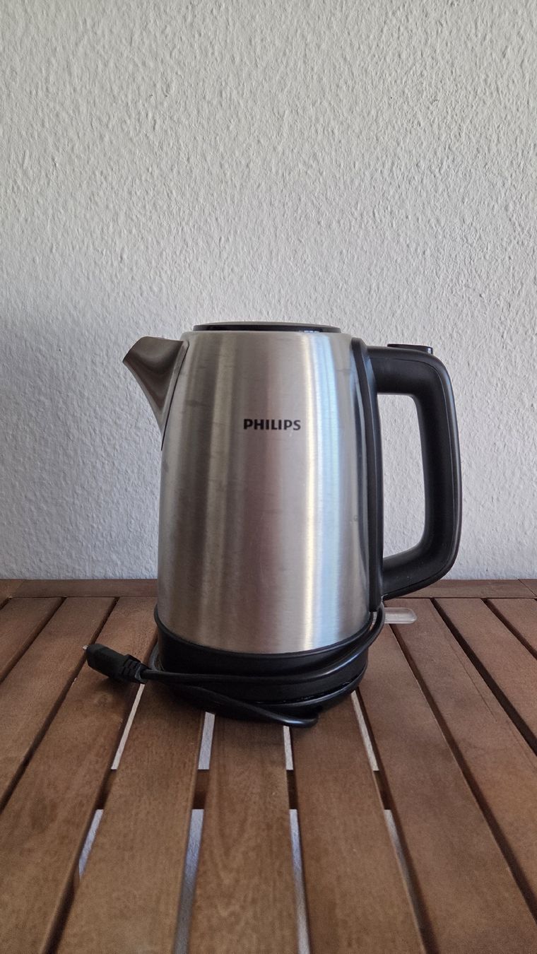 Philips Bollitori: Philips Wasserkocher in Edelstahl – Usato da Kreuzlingen venduto da MeinKleinesAtelier
