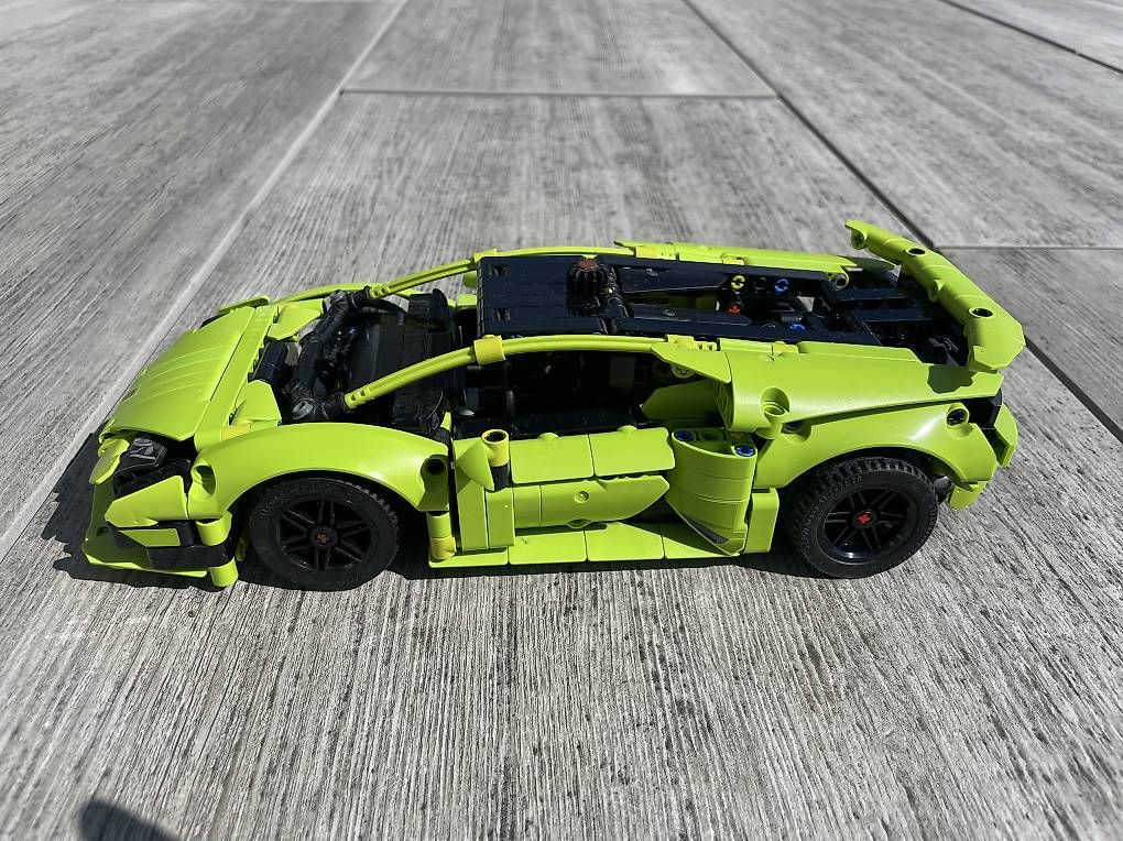 Kit di costruzioni: Lego Lamborghini Huracàn Tecnica – Usato da Delémont venduto da man_5fxt 3