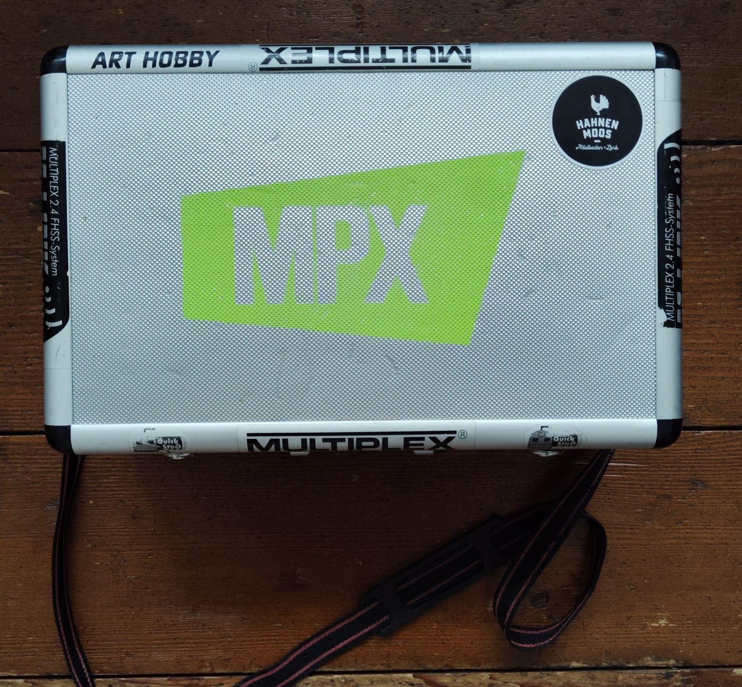 Multiplex Telecomando: Caisse en aluminium pour RC Multiplex Cockpit SX – Usato da St-Imier venduto da foto2hand