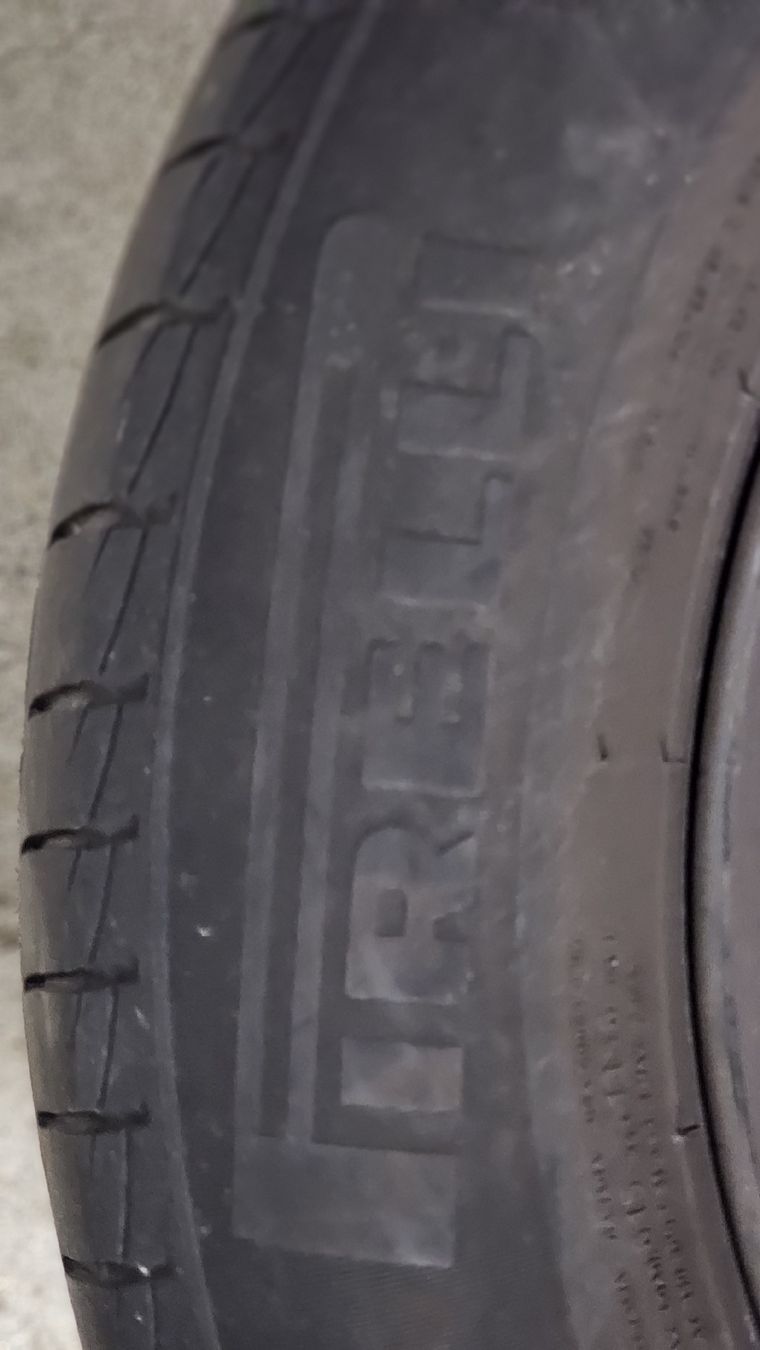 Pneumatici & Ruote complete: 4 Kompletträder Renault Megane – Usato da Freienstein venduto da Mitenand 1