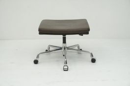 Vitra Hocker auf Rollen EA223 Leder braun