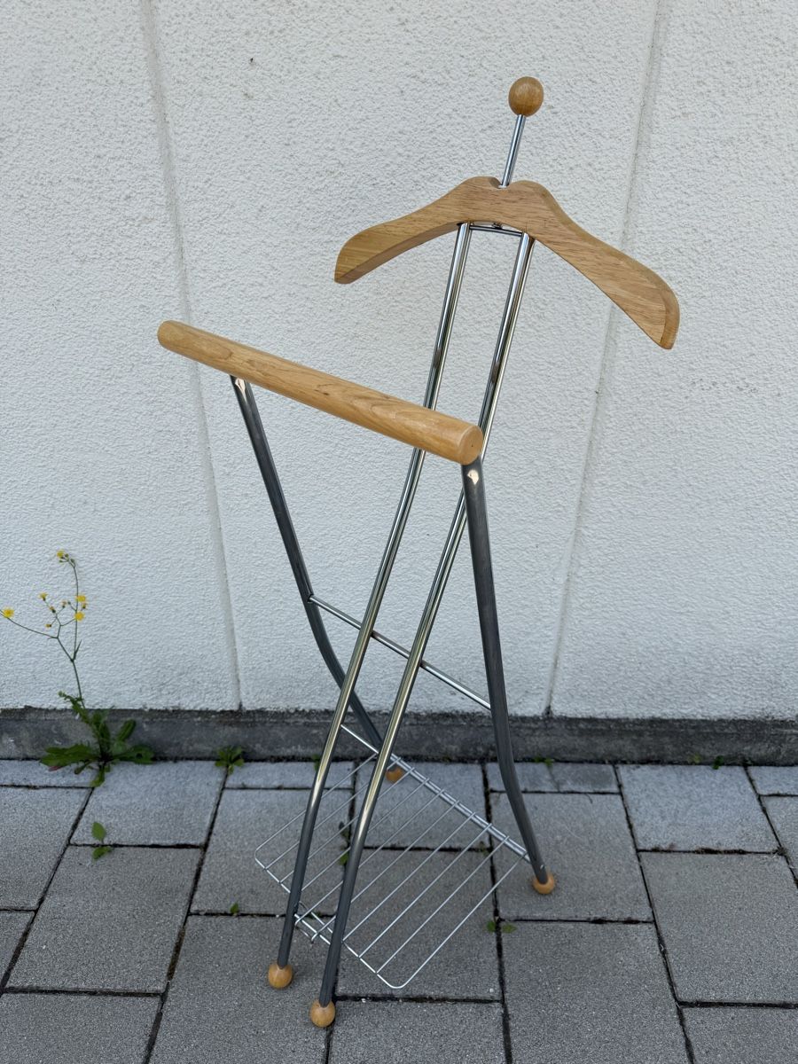 Sonstige Dekorationen & Accessoires: Herrendiener / Kleiderständer – Gebraucht aus Elgg von dan_f8gv
