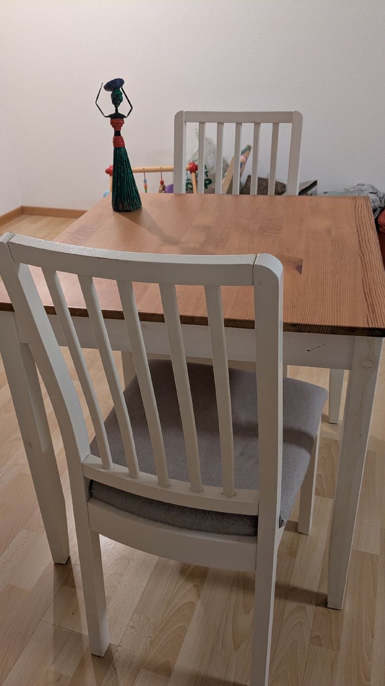 Ikea Tischset: Dining Table with 2 Chairs Wood White Used – Gebraucht aus Untersiggenthal von nag_mxh8