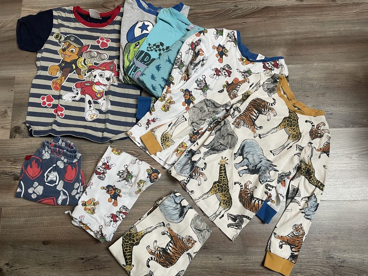 Lotti & Set di vestiti: Kleiderpaket Junge 110 bis 128 – Usato da Nänikon venduto da broug