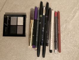 Schminkset, Lidschatten, Pinsel, Eyeliner, Lipliner, etc.
