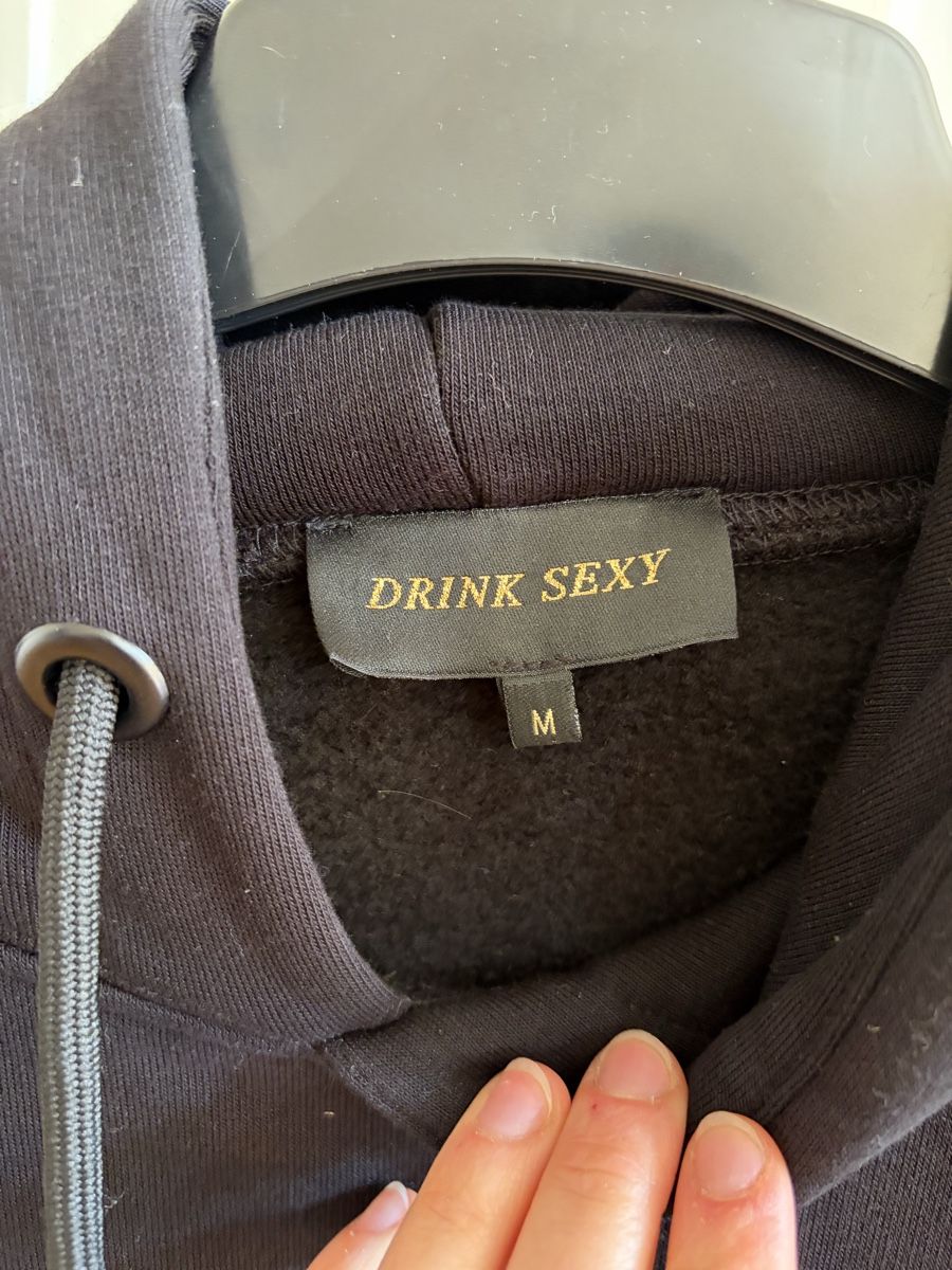 Maglioni & Felpe: Drink Sexy Hoodie  – Nuovo (secondo la descrizione) da Zürich venduto da jlien 1