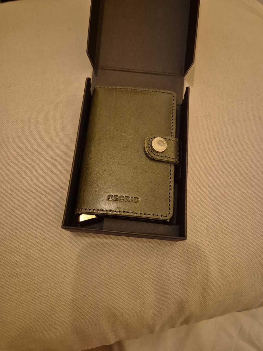Portafogli: SECRID Wallet olive NEU – Nuovo e nell'imballaggio originale da Bern venduto da dia_yv66