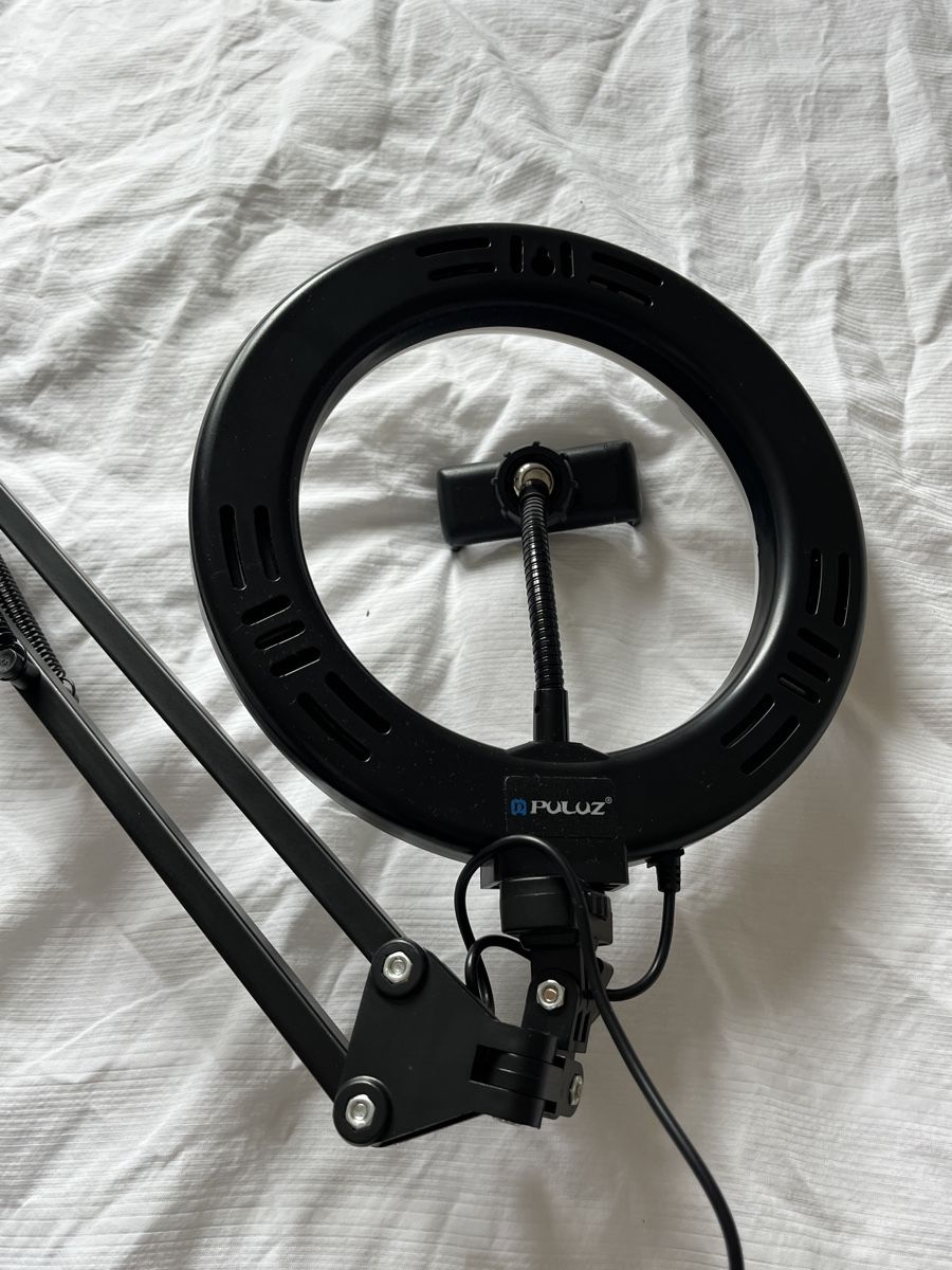 Treppiedi & Teste: Ring Light with Stand & Phone Holder - Great Condition! – Nuovo e nell'imballaggio originale da Zürich venduto da mar_2nwm 5