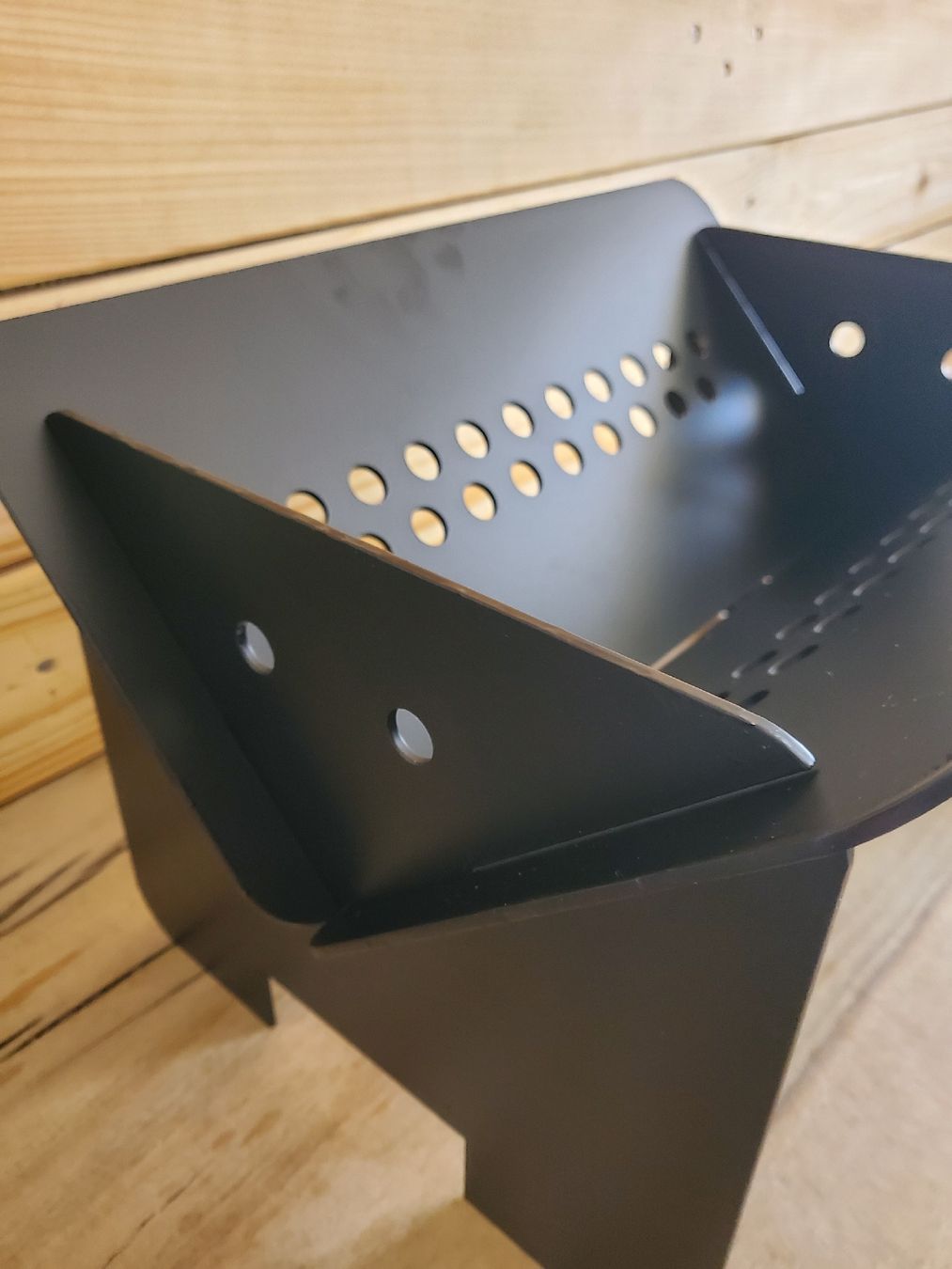 Grills: Praktischer Grill für unterwegs, Qualitätsprodukt ca 6.5 kg  – Neu (gemäss Beschreibung) aus Einsiedeln von high5 8