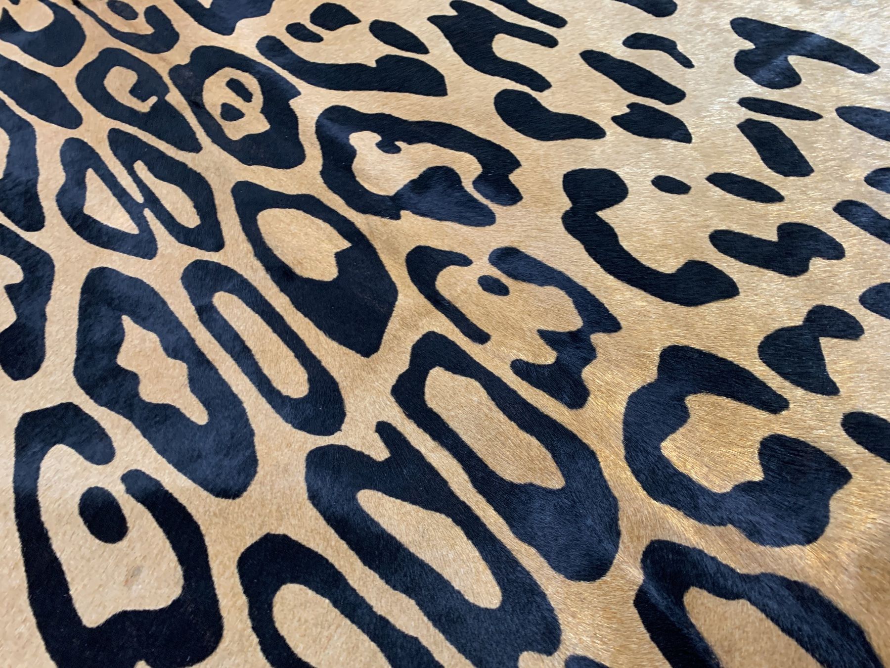 Tappeti: echtes Kuhfell Teppich Jaguar black/beige – Nuovo e nell'imballaggio originale da Arbedo venduto da patagonialeatherrugs 2