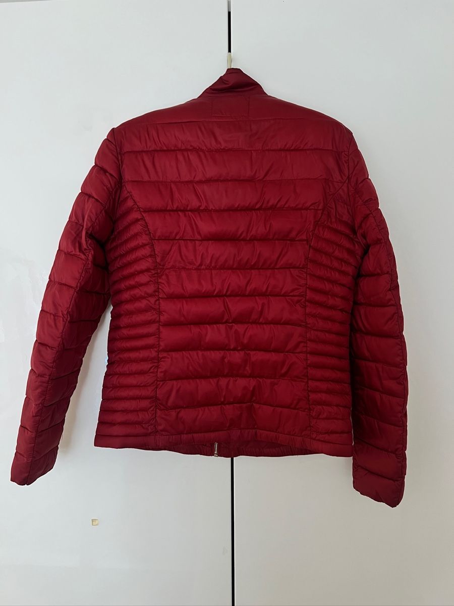 Massimo Dutti Giacche: LIKE NEW Massimo Dutti puffer jacket, size M – Nuovo (secondo la descrizione) da Zürich venduto da SandroMaje 1