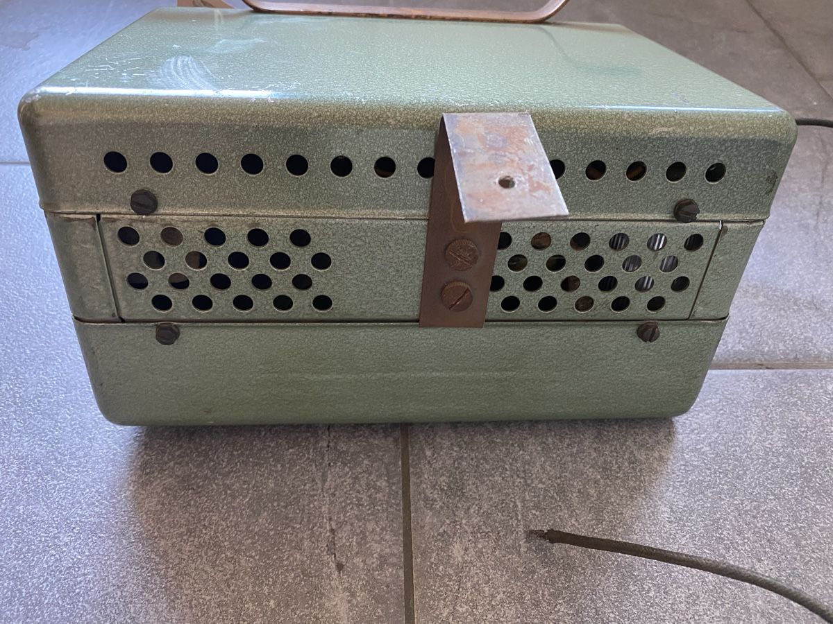 Radios: Oldtimer Autoradio Motorola ungetestet – Gebraucht aus St. Margrethen SG von Alfista_159 2