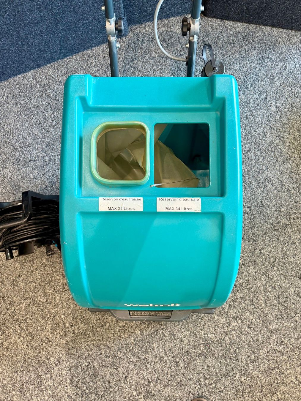 Wetrok Tutte le macchine: Machine injection-extraction Wetrok Extravac – Usato da Savigny venduto da studiocartepostale 1
