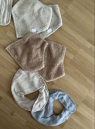 Dreieckstücher Lätzchen Baby Grau Braun Beige