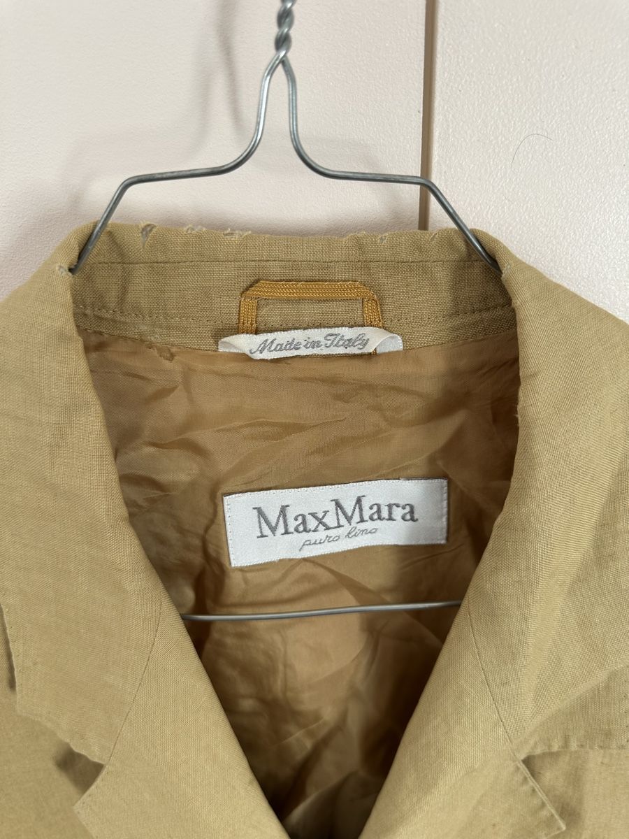 Max Mara Giacche: Blazer Max Mara beige en lin – Usato da Yverdon-les-Bains venduto da Laureetlargent 2