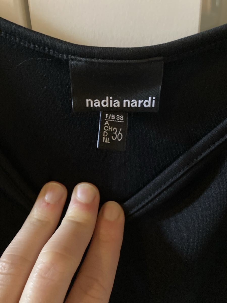Camicette: Top und Bluse Nadia Nardi – Usato da Urtenen-Schönbühl venduto da alessibas 3