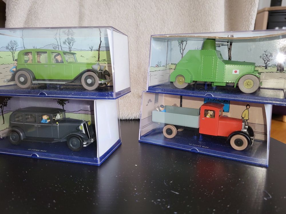lot de véhicules miniatures TINTIN