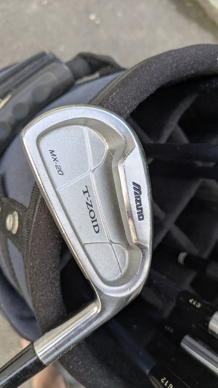 Mizuno Clubs & Sets: sac de golf - 11 clubs – D'occasion à Gland par lin_w6yg