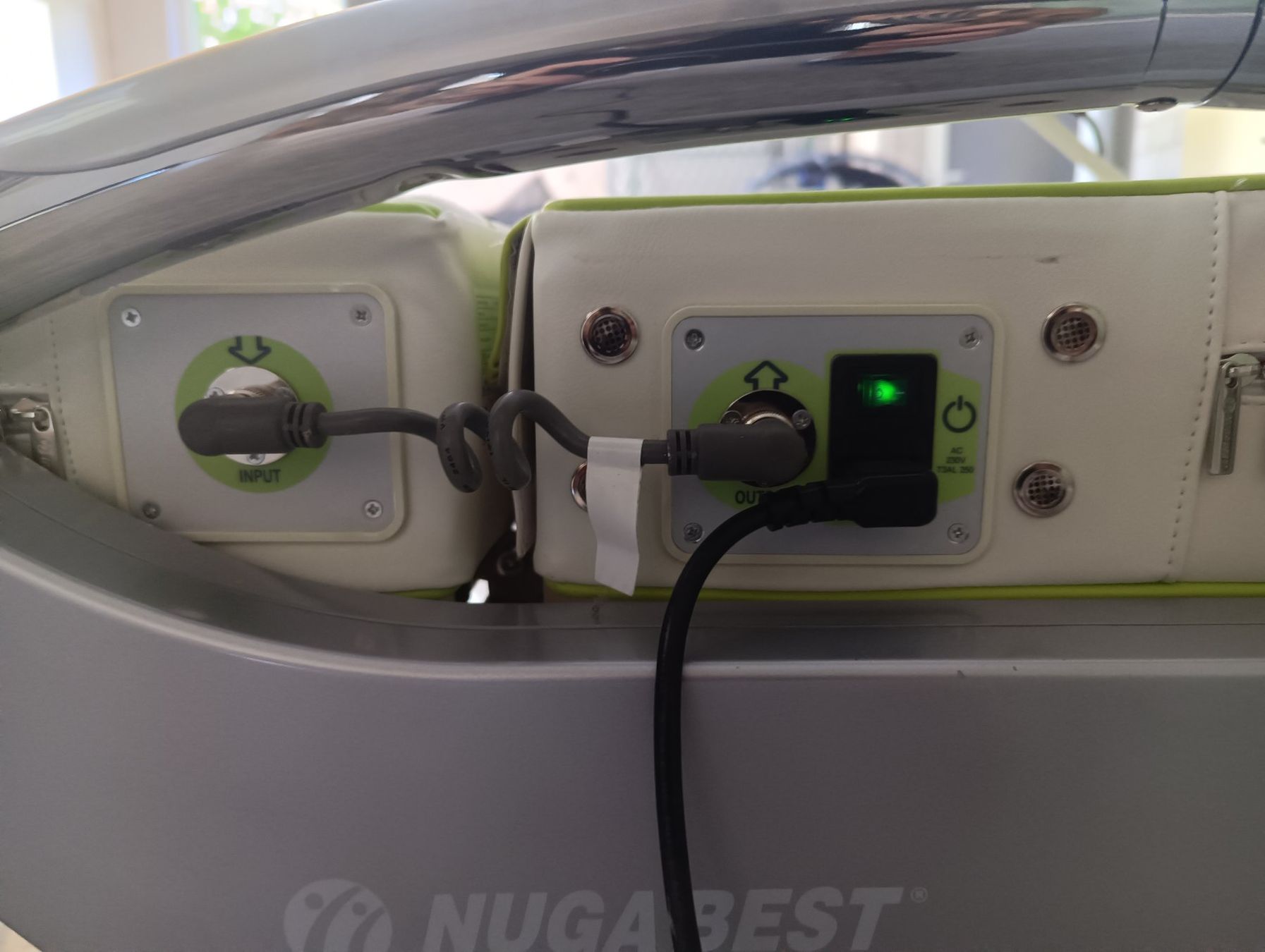 Dispositivi per massaggi: Nuga Best Massageliege – Usato da Diessenhofen venduto da Sesqui 3
