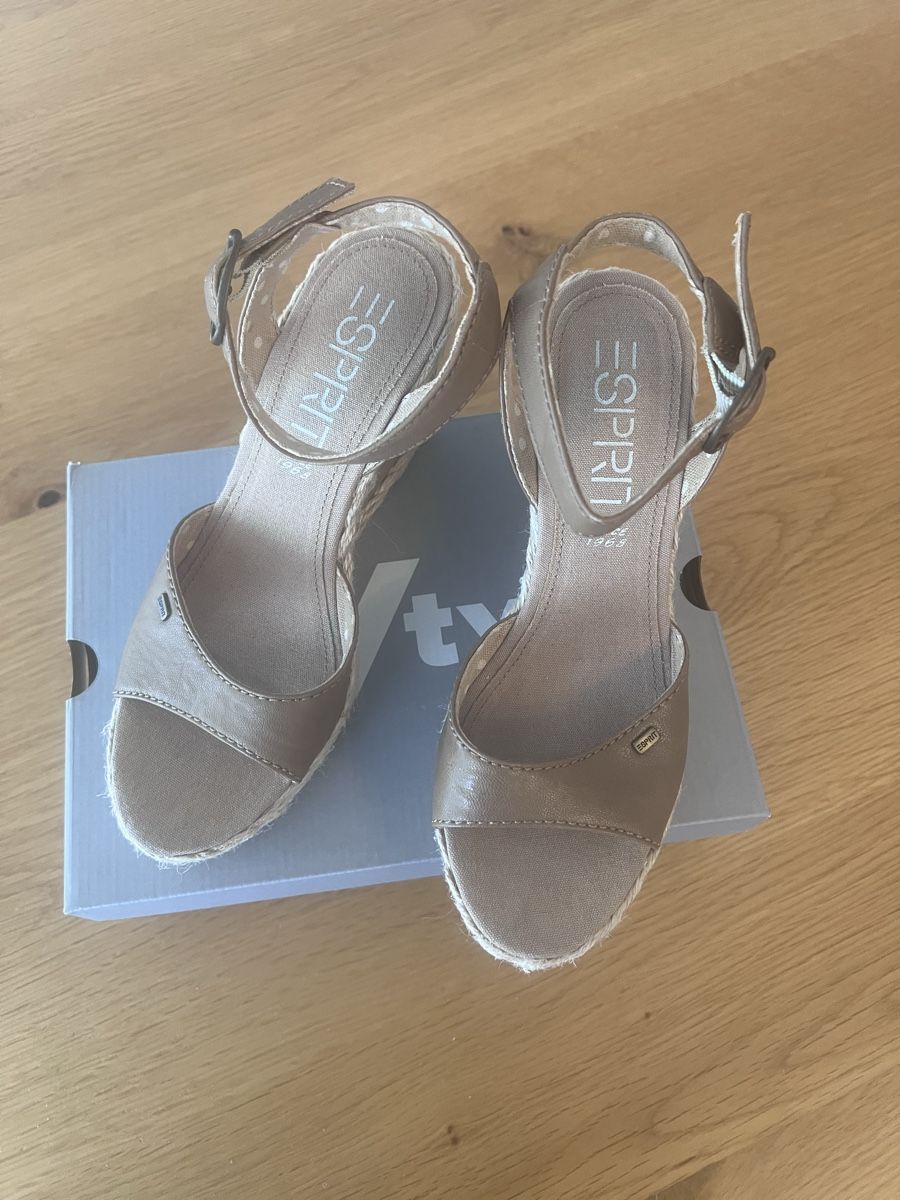 Esprit Scarpe da donna: Sandalen – Nuovo (secondo la descrizione) da Langenthal venduto da Nu89 2