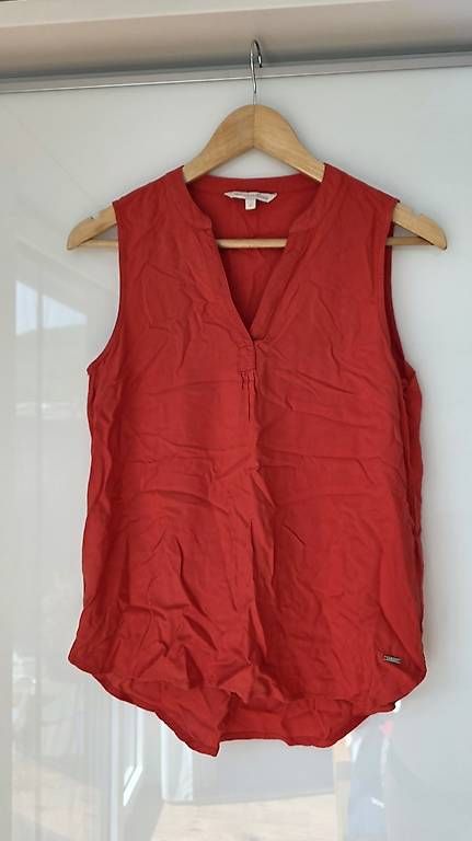 Tom Tailor Camicette: Rote Bluse von Tom Tailor – Usato da Dagmersellen venduto da jul_y8bh