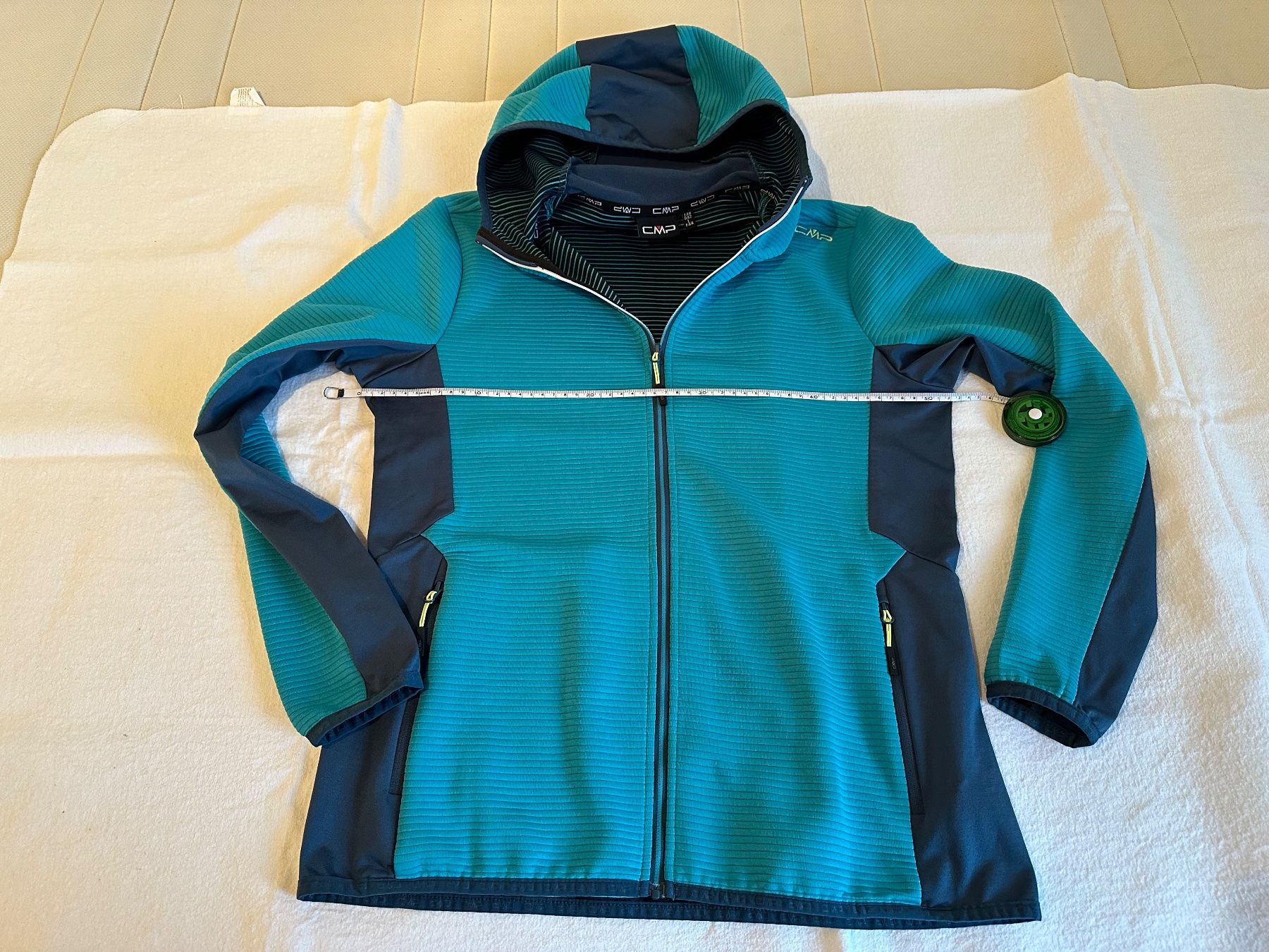 Vestes: Jacke Damen, CMP, Grösse 42 – D'occasion à Heimiswil par Gamaflu