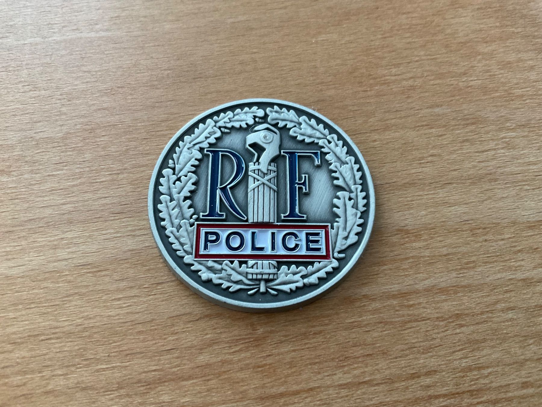 Placchette & Badge: Französische Polizei Medaille / Abzeichen – Usato da Lugano venduto da Persepolis